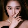 グァン・シャオトンのアップ画像（画像出典：关晓彤公式Weibo）